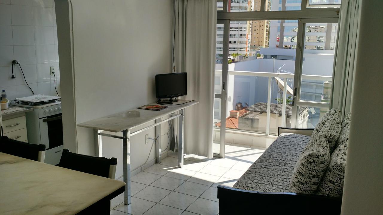 Balneário CamboriúApto Centro Bcアパートメント エクステリア 写真